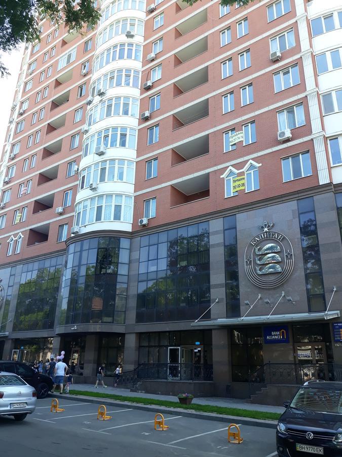 Капитан Odesa Exterior photo